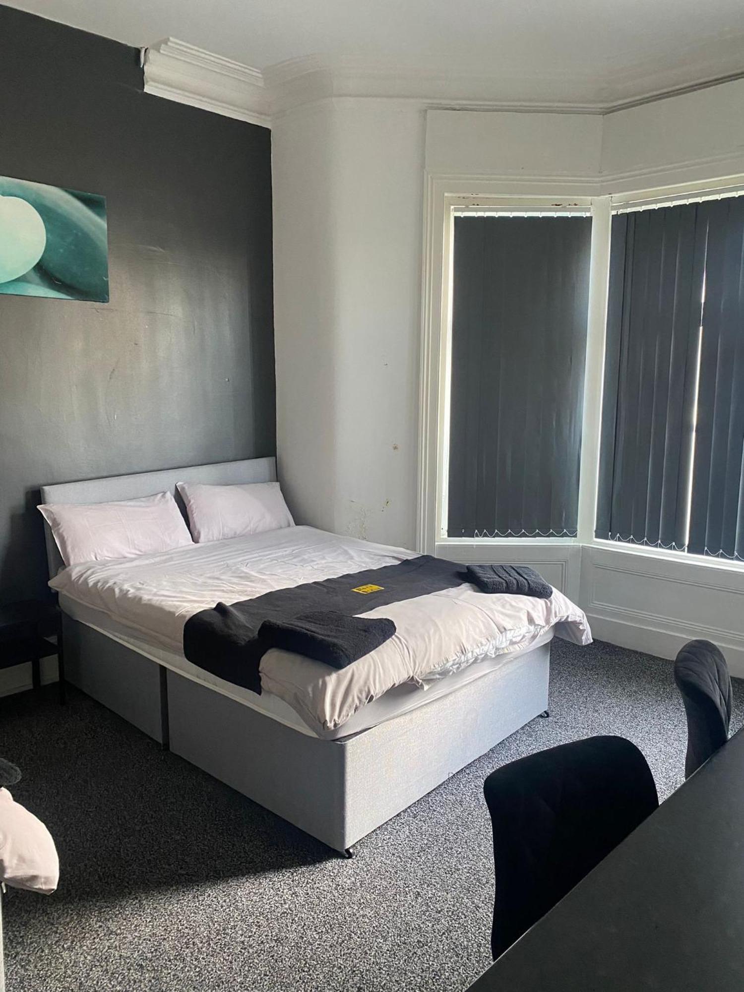 Black Ocean Holiday Apartments Blackpool Ngoại thất bức ảnh