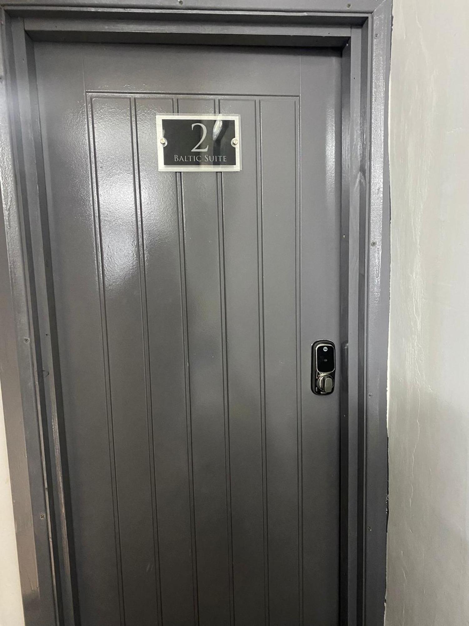 Black Ocean Holiday Apartments Blackpool Ngoại thất bức ảnh